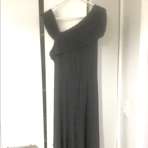 Black cropped jumpsuit with tie belt waist, NWT. SIZE Large. - Picture 2 of 9